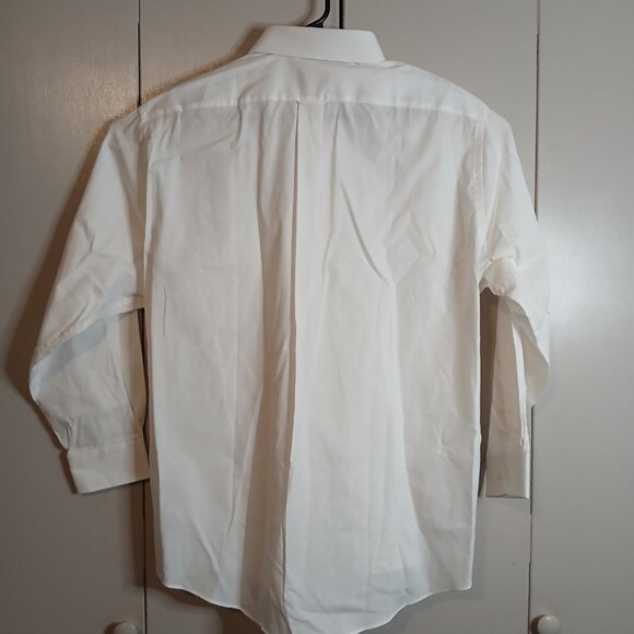 NWT. Executive Collection Men's White 17x32-33 Cotton Dress Shirts (0298A4) - Picture 2 of 11